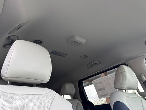 New 2026 Kia Carnival EX FWD image 20