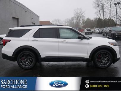 New 2026 Ford Explorer ST w/ Sun And Sound Package
