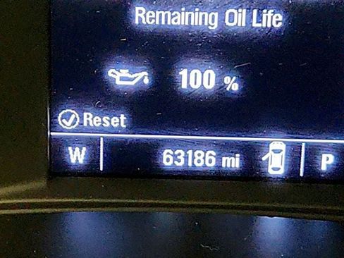Used 2023 Chevrolet Malibu LT FWD image 13