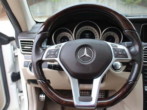 Used 2015 Mercedes-Benz E 400 Coupe w/ Premium 1 Package image 18