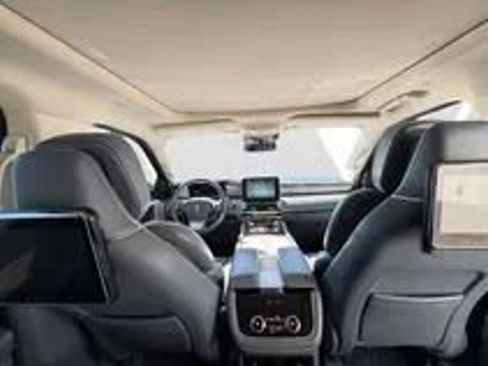 Used 2018 Lincoln Navigator Black Label AWD/4WD image 10