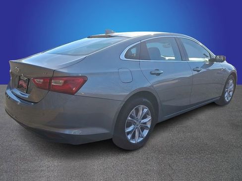 Used 2024 Chevrolet Malibu LT image 4