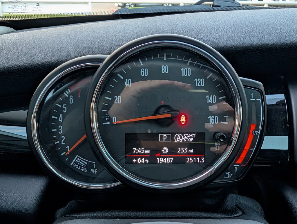 Used 2021 MINI Cooper S w/ Premium Package FWD image 11