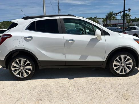 Used 2020 Buick Encore Preferred FWD image 6