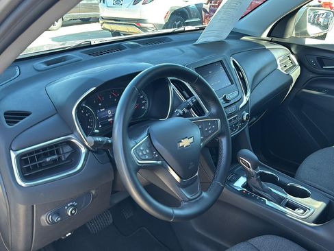 Used 2024 Chevrolet Equinox LT AWD/4WD image 18
