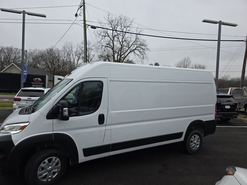 New 2026 RAM ProMaster 3500 w/ Quick Order Package 22G SLT image 14