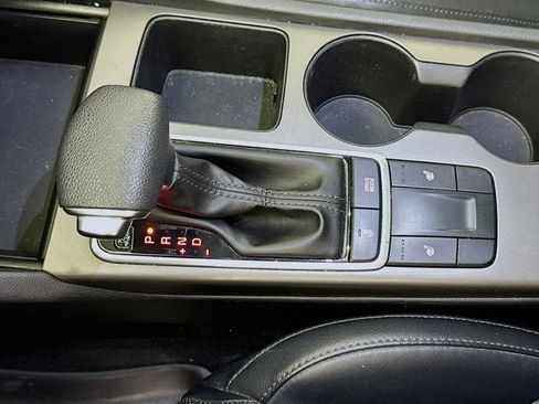 Certified 2020 Kia Optima SE image 16