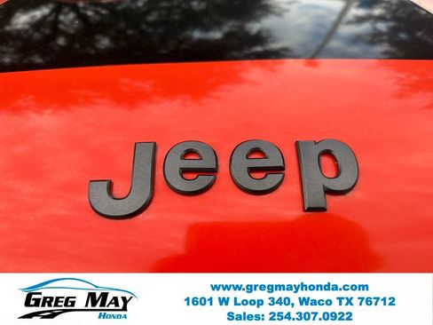 Used 2019 Jeep Renegade Trailhawk AWD/4WD image 10