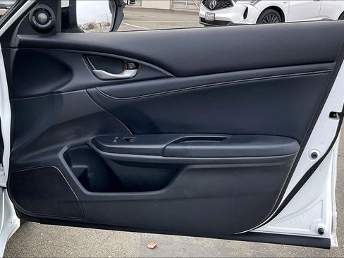 Used 2019 Honda Insight Touring image 26