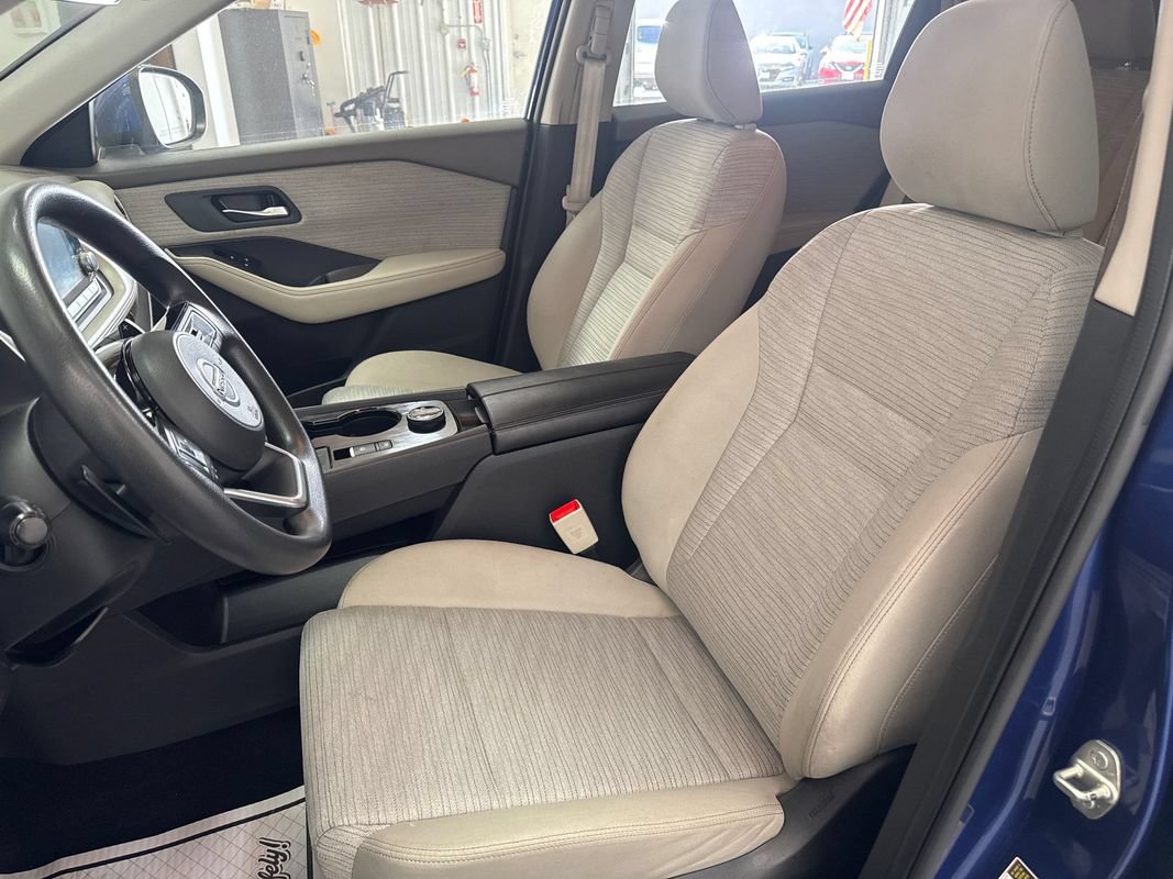 Used 2021 Nissan Rogue SV AWD/4WD image 9