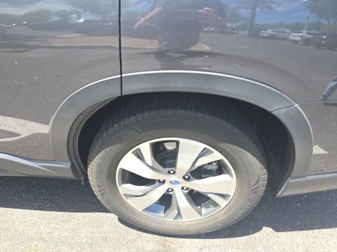 Used 2019 Subaru Ascent Premium AWD/4WD image 5