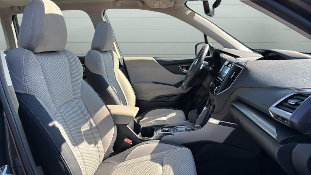 Used 2024 Subaru Forester Premium AWD/4WD image 25