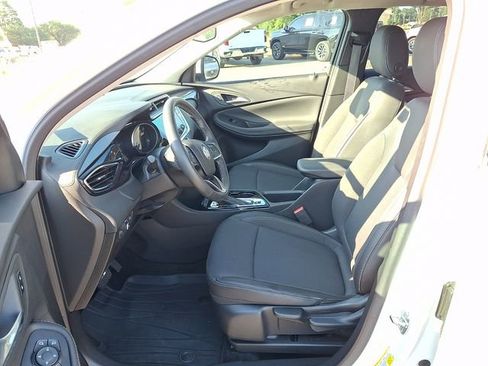 Used 2023 Buick Encore GX Preferred FWD image 8