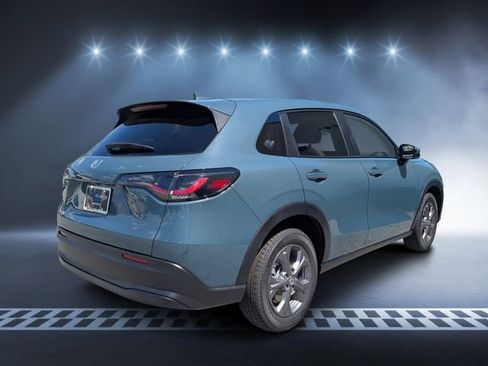 New 2026 Honda HR-V LX image 3