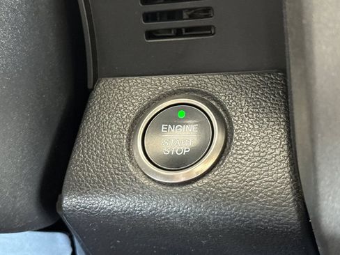 Used 2017 Ford F150 Raptor w/ Equipment Group 802A Luxury image 26