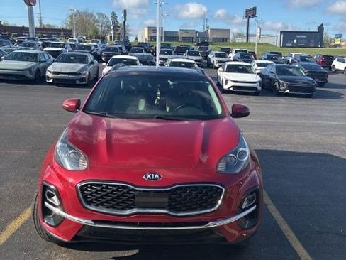 Used 2022 Kia Sportage EX w/ EX Technology Package image 13