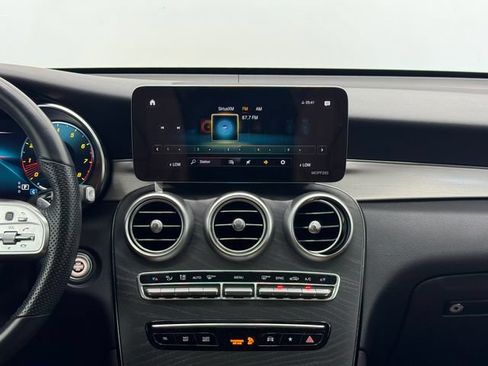 Used 2021 Mercedes-Benz GLC 300 4MATIC Coupe image 4