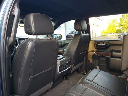 Used 2021 Chevrolet Silverado 1500 High Country w/ Technology Package RWD image 10