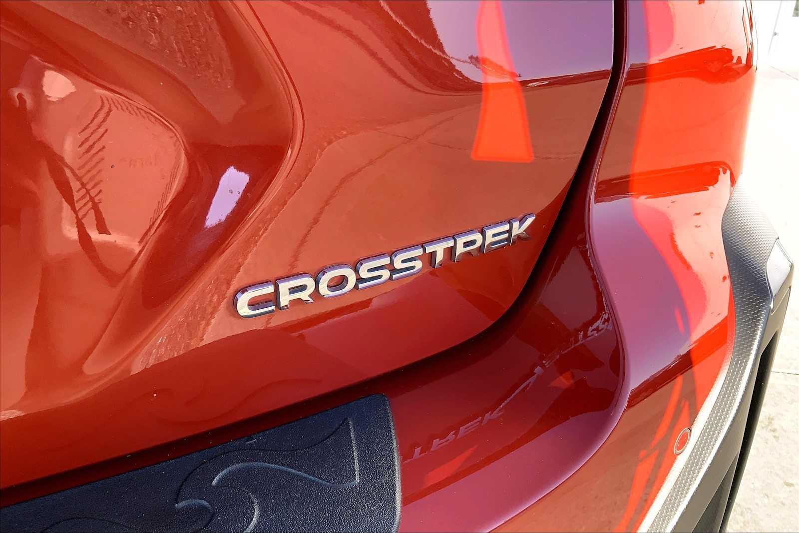 Used 2024 Subaru Crosstrek 2.5i Limited AWD/4WD image 9