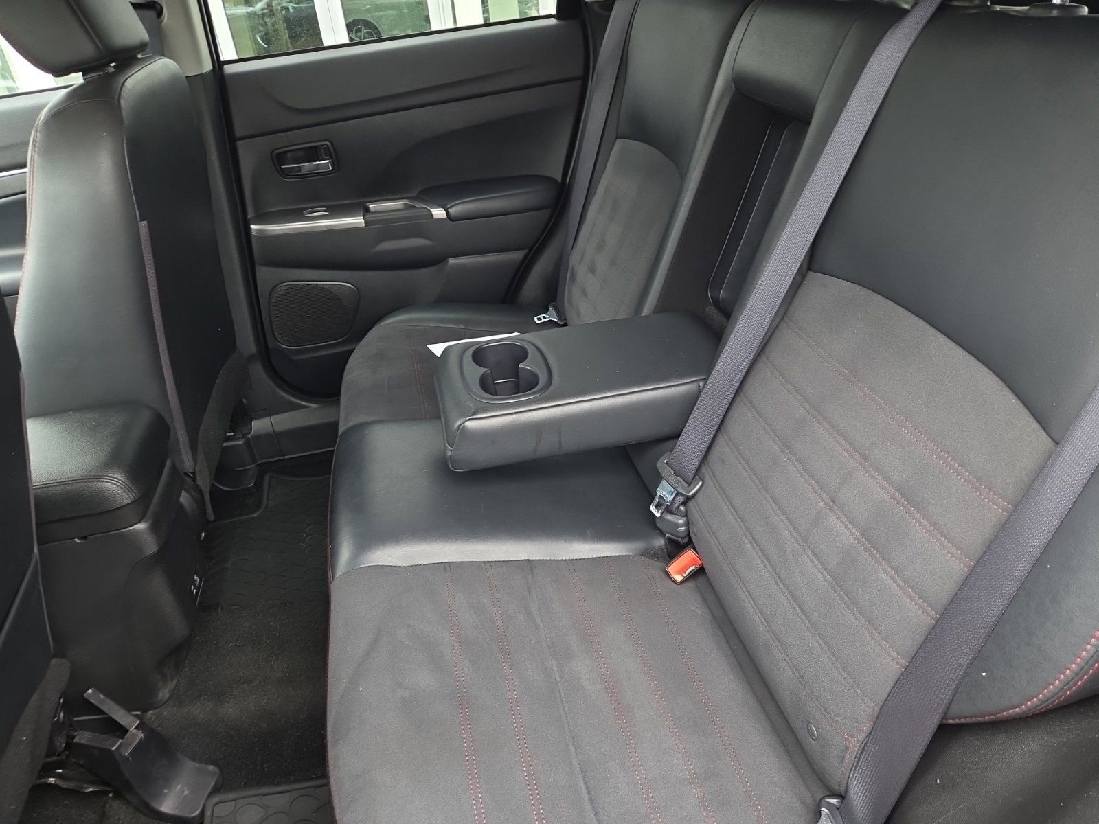 Used 2022 Mitsubishi Outlander Sport SE AWD/4WD image 22