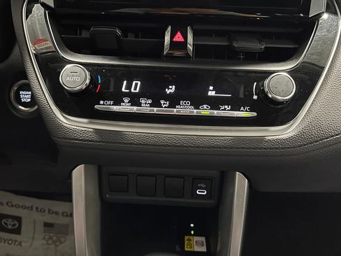 Certified 2023 Toyota Corolla Cross LE FWD image 27