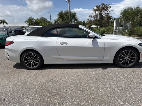 Certified 2025 BMW 430i Convertible RWD image 5