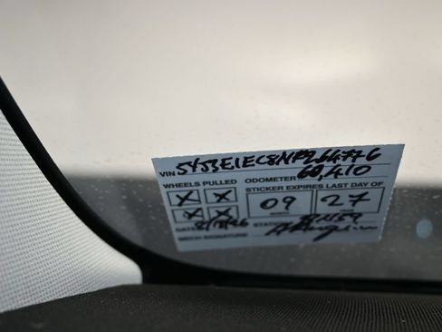 Used 2022 Tesla Model 3 Performance AWD/4WD image 9