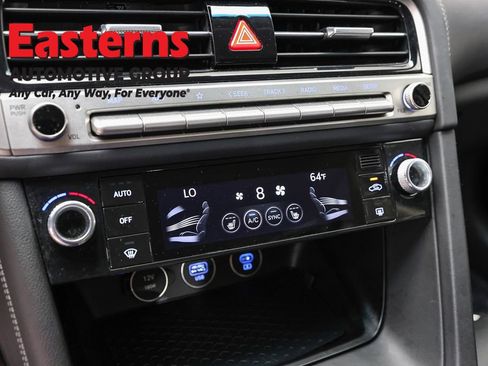 Used 2025 Genesis G70 2.5T RWD image 20