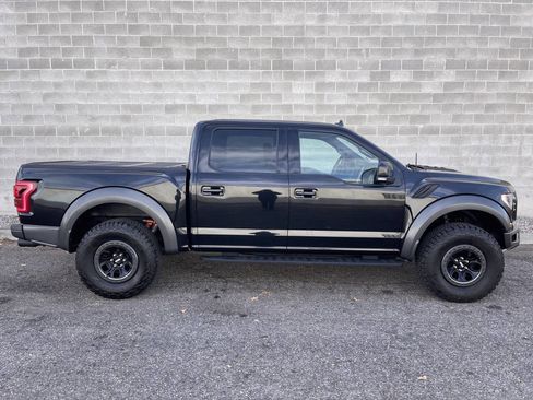 Used 2020 Ford F150 Raptor w/ Equipment Group 802A Luxury image 7