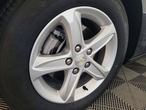 Used 2023 Chevrolet Malibu LS FWD image 31