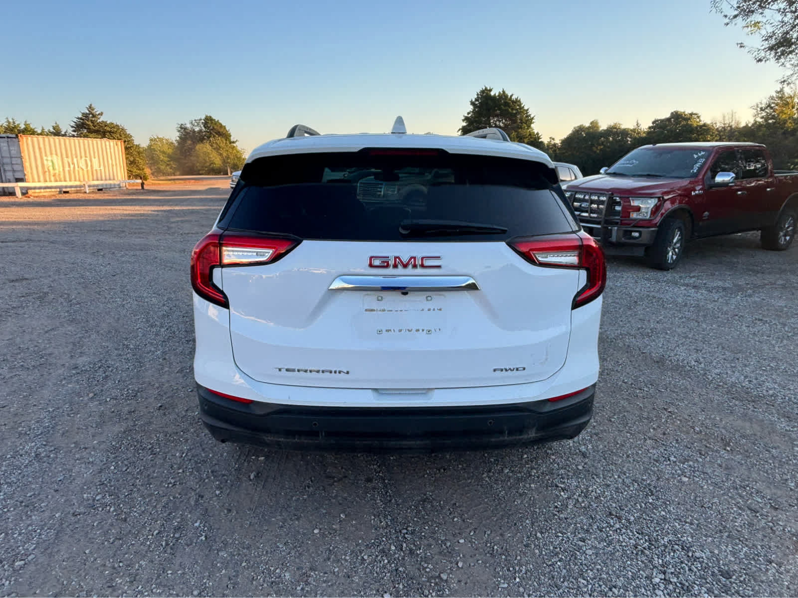 Used 2024 GMC Terrain SLE w/ Driver Convenience Package AWD/4WD image 6