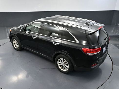 Used 2017 Kia Sorento LX w/ LX Convenience Package AWD/4WD image 52