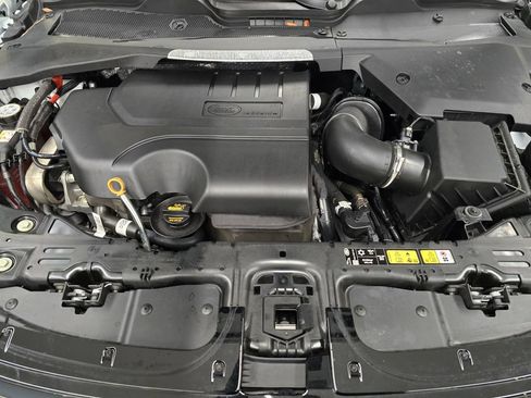 Used 2025 Land Rover Range Rover Evoque S AWD/4WD image 11