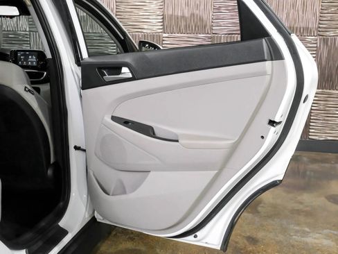 Used 2019 Hyundai Tucson Value FWD image 56