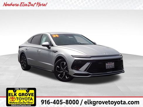 Used 2024 Hyundai Sonata SEL FWD image 1