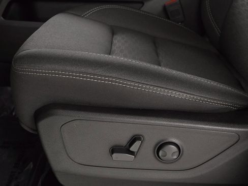 Certified 2025 RAM 1500 Big Horn image 22