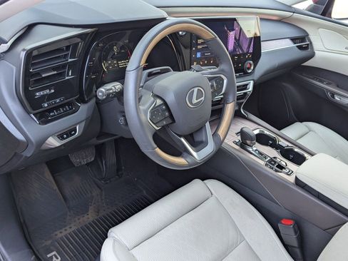 Certified 2025 Lexus RX 350 RX 350 Luxury w/ Convenience Package image 4