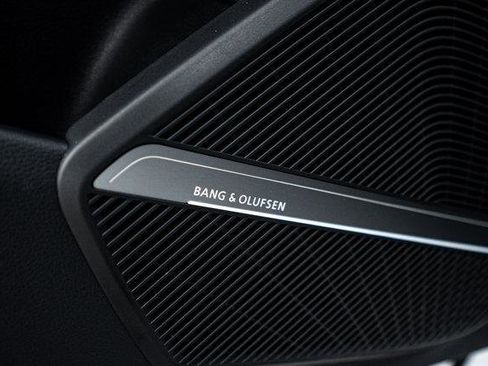 Certified 2024 Audi Q5 2.0T Premium Plus w/ Premium Plus Package image 12