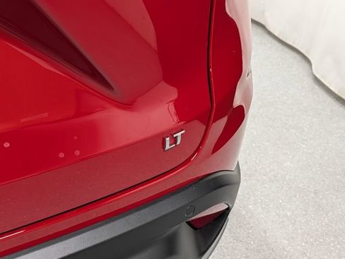 New 2026 Chevrolet Trax LT w/ Driver Confidence Package FWD image 5