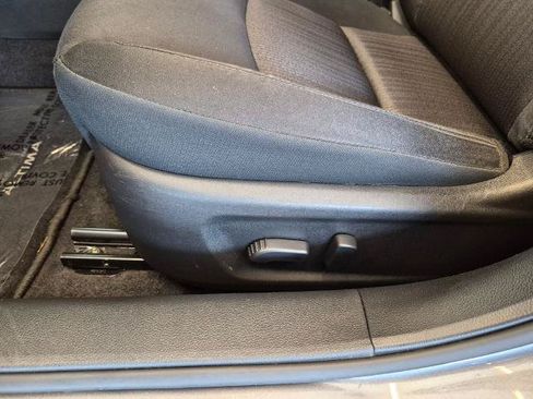 Certified 2025 Nissan Altima 2.5 SV FWD image 16