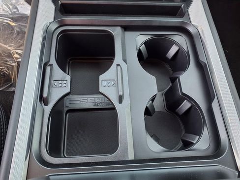 New 2026 Ford F250 Platinum image 15