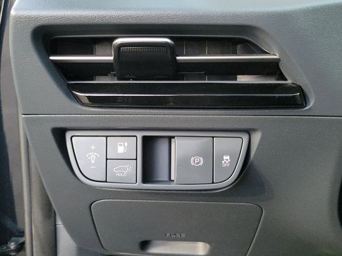 Used 2022 Kia EV6 Wind image 9