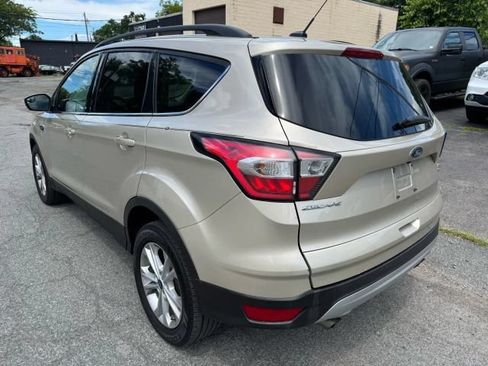 Used 2018 Ford Escape SE AWD/4WD image 7