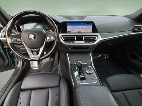 Used 2021 BMW 330i xDrive Sedan w/ Convenience Package image 16