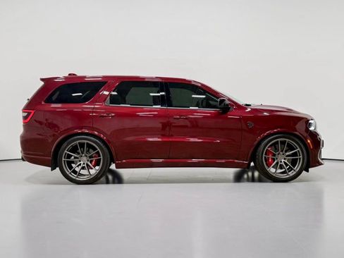 Used 2021 Dodge Durango SRT Hellcat w/ Technology Group AWD/4WD image 16