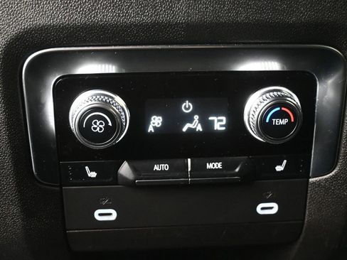 Used 2021 GMC Yukon Denali AWD/4WD image 21