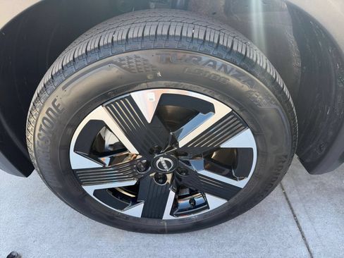 Used 2026 Nissan Kicks SV w/ Cold Weather Package AWD/4WD image 24