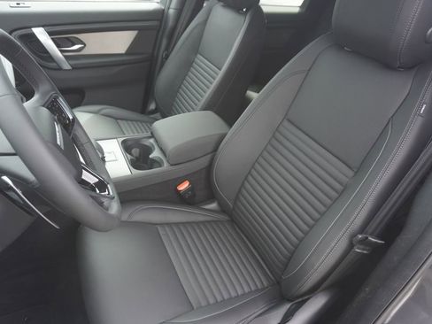 New 2026 Land Rover Discovery Sport Landmark AWD/4WD image 20