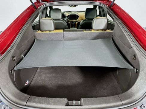 Used 2017 Chevrolet Volt Premier w/ Driver Confidence II Package image 22