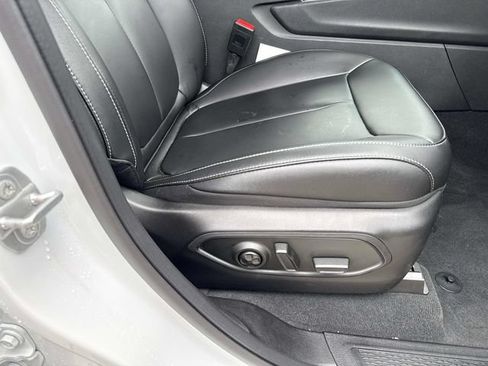 Used 2025 Jeep Grand Cherokee L Limited AWD/4WD image 18